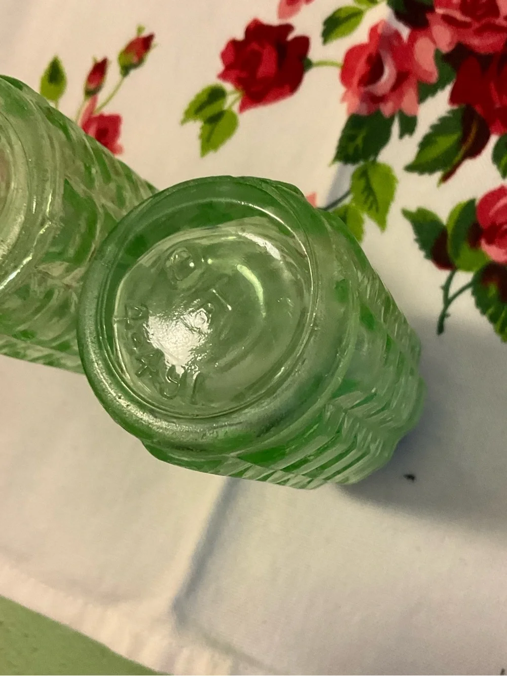 Vintage Uranium anchor Hawking glass salt and pepper shakers